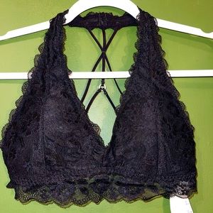 ❤️ Gilly Hicks Halter Bralette